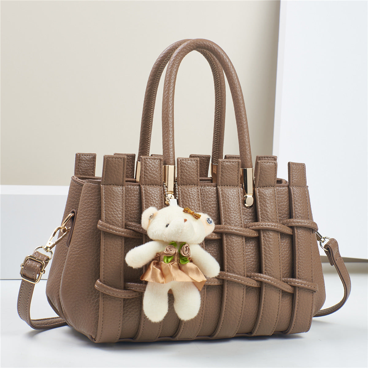 Sac à Main Tressé avec Charm Ourson