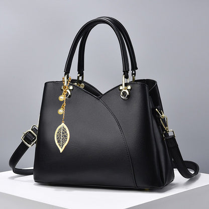 Sacs à main chic avec cerise