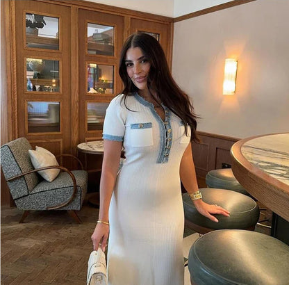 Robe Raffinée à Coupe Parfaite